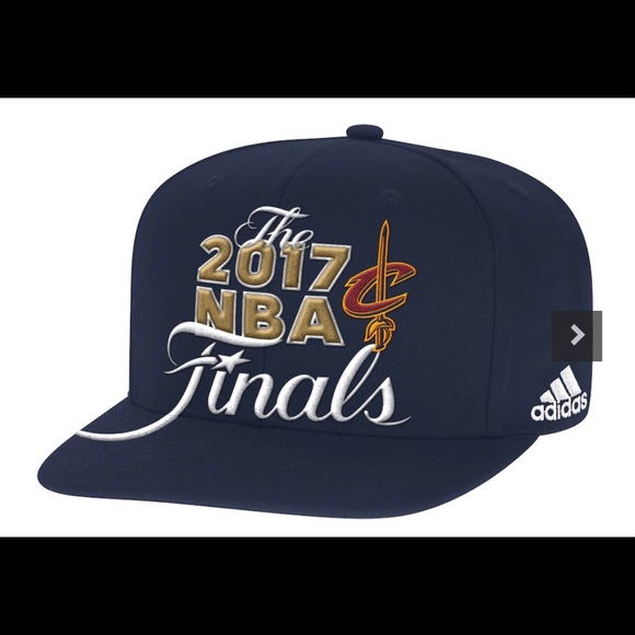 Cleveland Cavaliers adidas 2017 Snapback Adjustable hat- youth navy - Picture 1 of 2